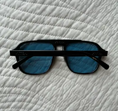 Lentes de sol UNISEX marca VITRA - miniatura 5