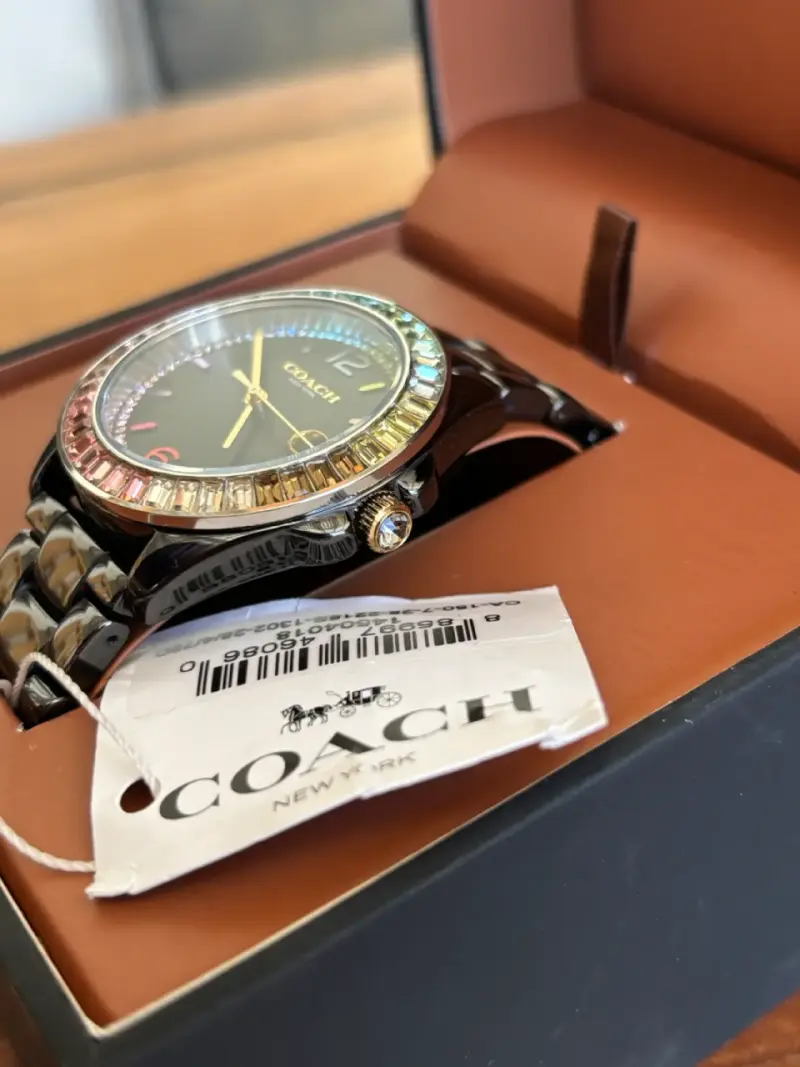 Reloj Coach con cristales - 4