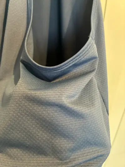 Polera deportiva mujer marca THEA - miniatura 4
