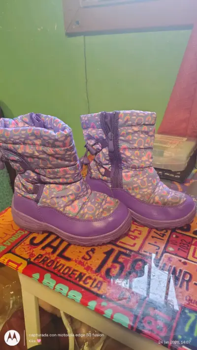 Botas para niña con estampado colorido n32 - miniatura 3