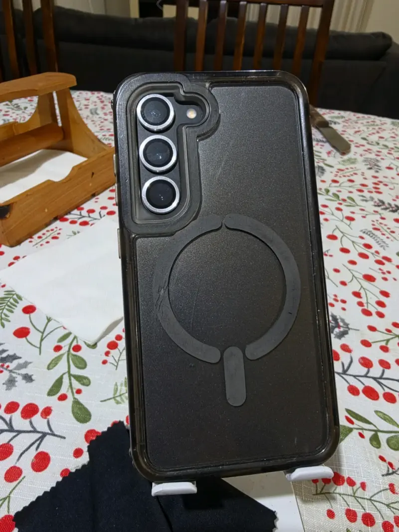 Samsung Galaxy S23 con caja - 4