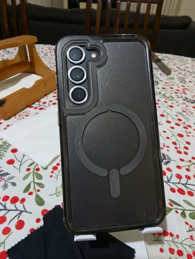 Samsung Galaxy S23 con caja - miniatura 4