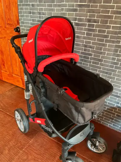 Coche para bebé Bebesit rojo - miniatura 3