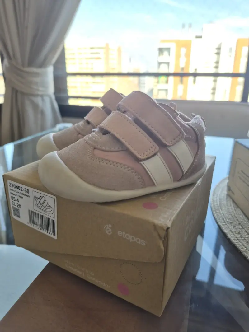 Lote zapatillas talla 20 - 2