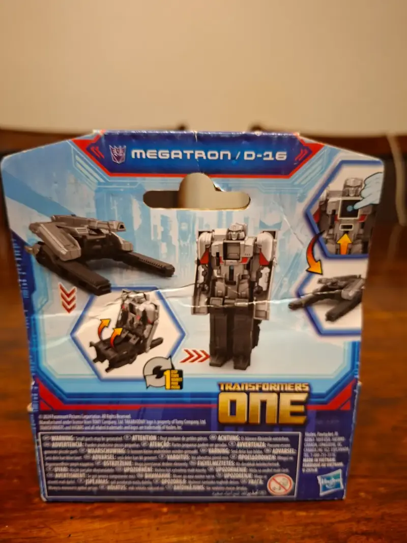 Figura Transformers Megatron - 2
