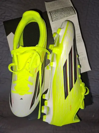 Zapatos de fútbol Adidas amarillo - miniatura 2