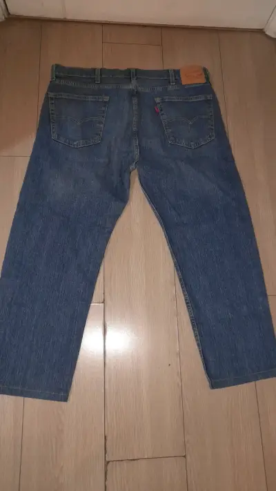 Jeans azules Levi's clásicos - miniatura 2