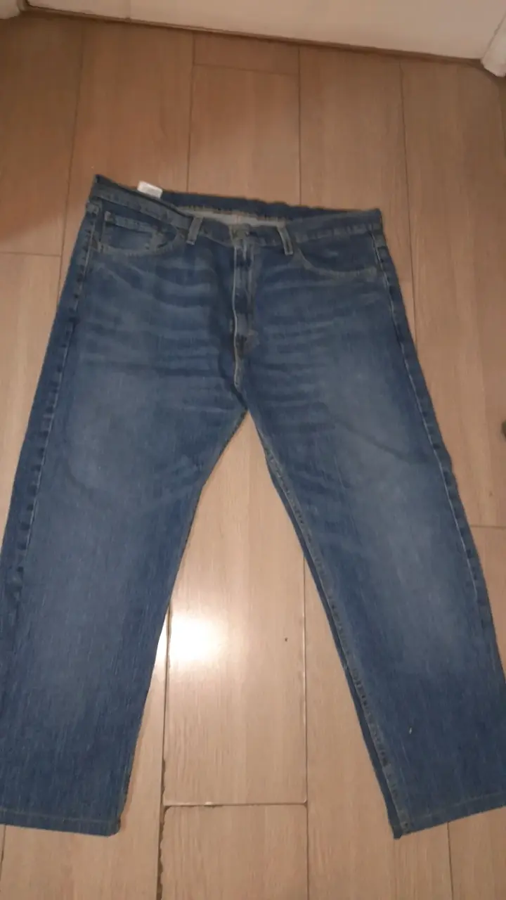 Jeans azules Levi's clásicos - 4