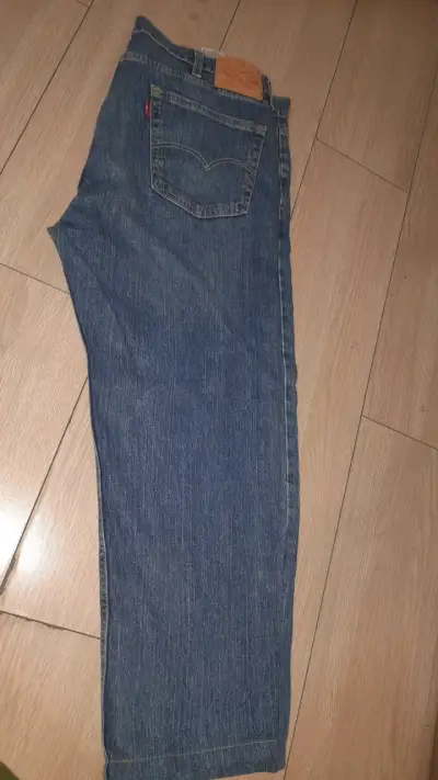 Jeans azules Levi's clásicos - miniatura 6
