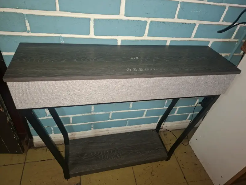 Mesa Arrimo o rack, con parlantes integrados - 1