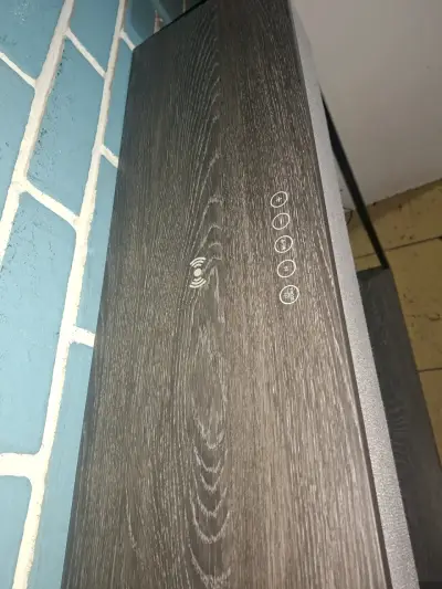 Mesa Arrimo o rack, con parlantes integrados - miniatura 2