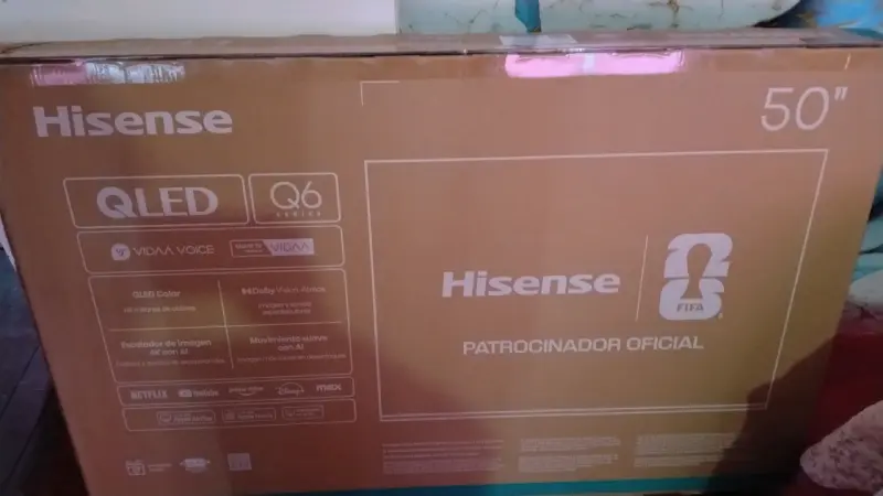 Televisor Hisense QLED Q6 nuevo - 3