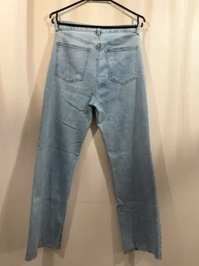 Jeans celestes con estrellas strass - miniatura 3