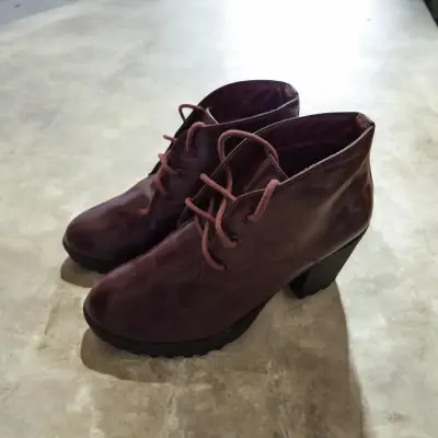 Botines negros bordados - miniatura 6