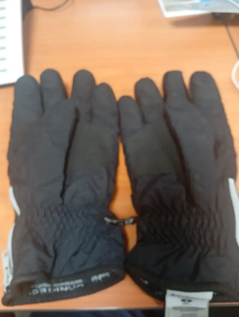 Guantes Columbia negros impermeables - 6