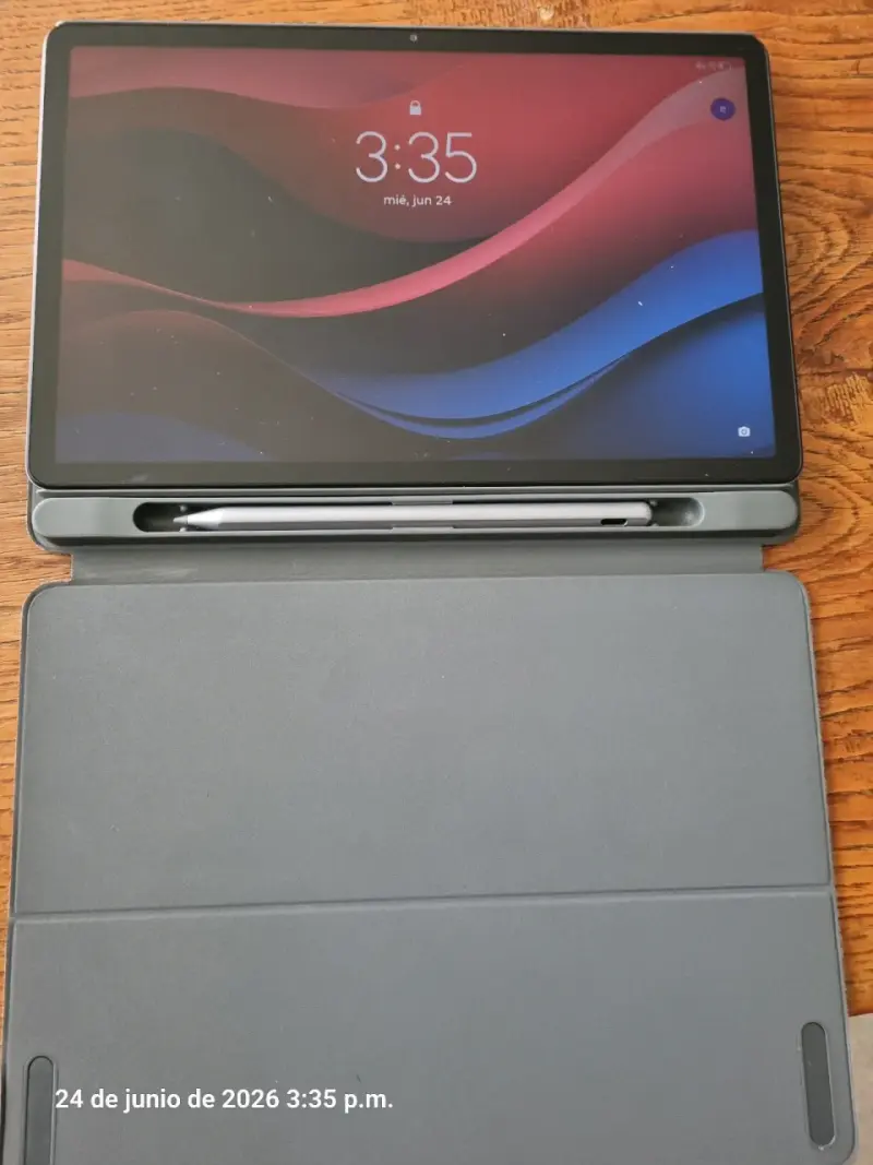 Tablet con lápiz y funda tab11 lenovo - 1