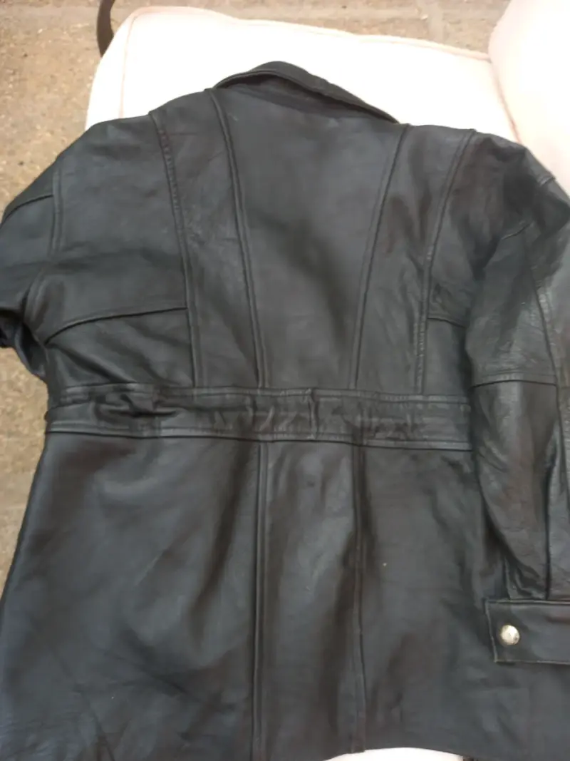 Chaqueta de cuero negra talla 6 años - 3
