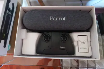 Drone Parrot Anafi - miniatura 2