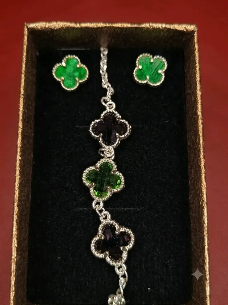 Set de joyería trébol verde