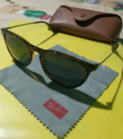 Lentes de sol Ray-Ban con estuche - miniatura 2