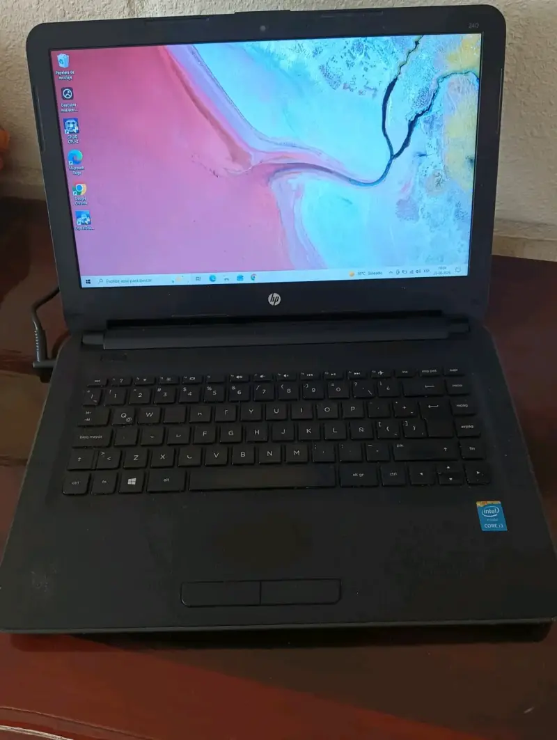 Notebook HP 240 G4  INTEL I3 SSD 480 GB , 6GB RAM - 1
