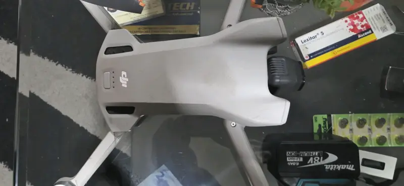 Dron DJI con control remoto - 4