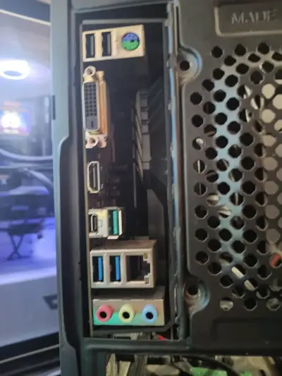 Placa madre b450m TUF GAMING PRO + Athlon 3000g - miniatura 1