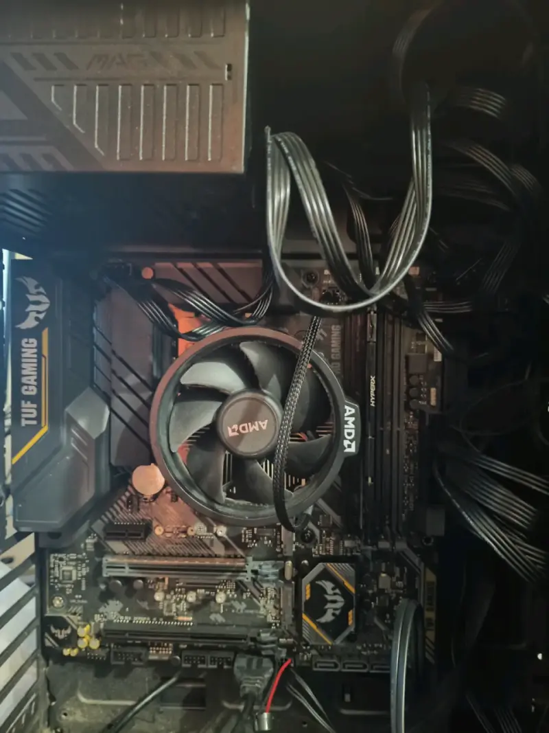 Placa madre b450m TUF GAMING PRO + Athlon 3000g - 2