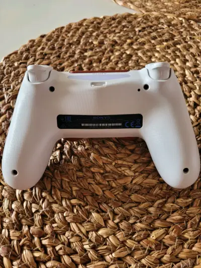 Control PS4 edición Spider-Man original - miniatura 2