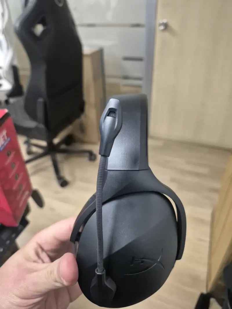 Auriculares HyperX Cloud Jet - 4