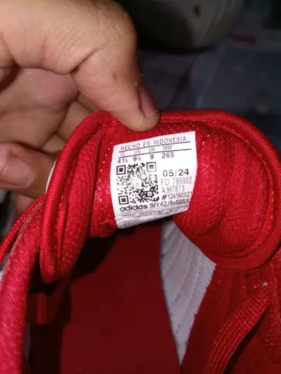 Zapatillas rojas Adidas talla 41,5 - miniatura 1
