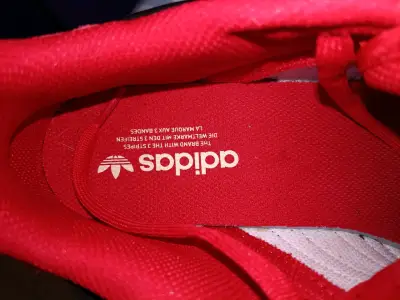 Zapatillas rojas Adidas talla 41,5 - miniatura 2