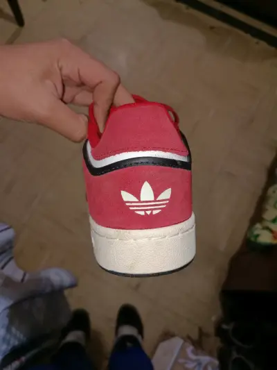 Zapatillas rojas Adidas talla 41,5 - miniatura 3