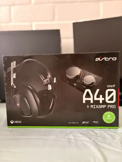 Auriculares Astro A40 + Mixamp Pro - miniatura 1