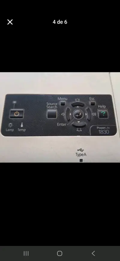 Proyector Epson con control remoto - miniatura 2