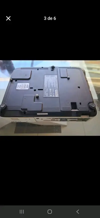 Proyector Epson con control remoto - miniatura 4