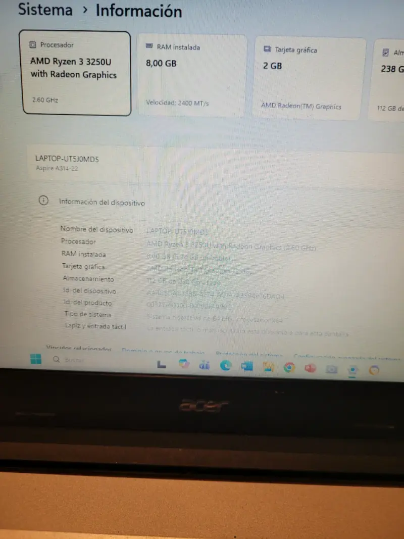 Laptop Acer con Windows 11 - 2