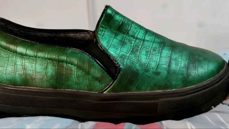 Zapatillas slip-on verdes metálicas - 1