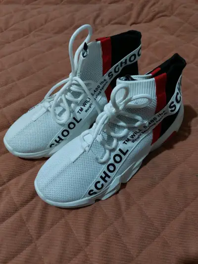 Zapatillas deportivas blancas - miniatura 1