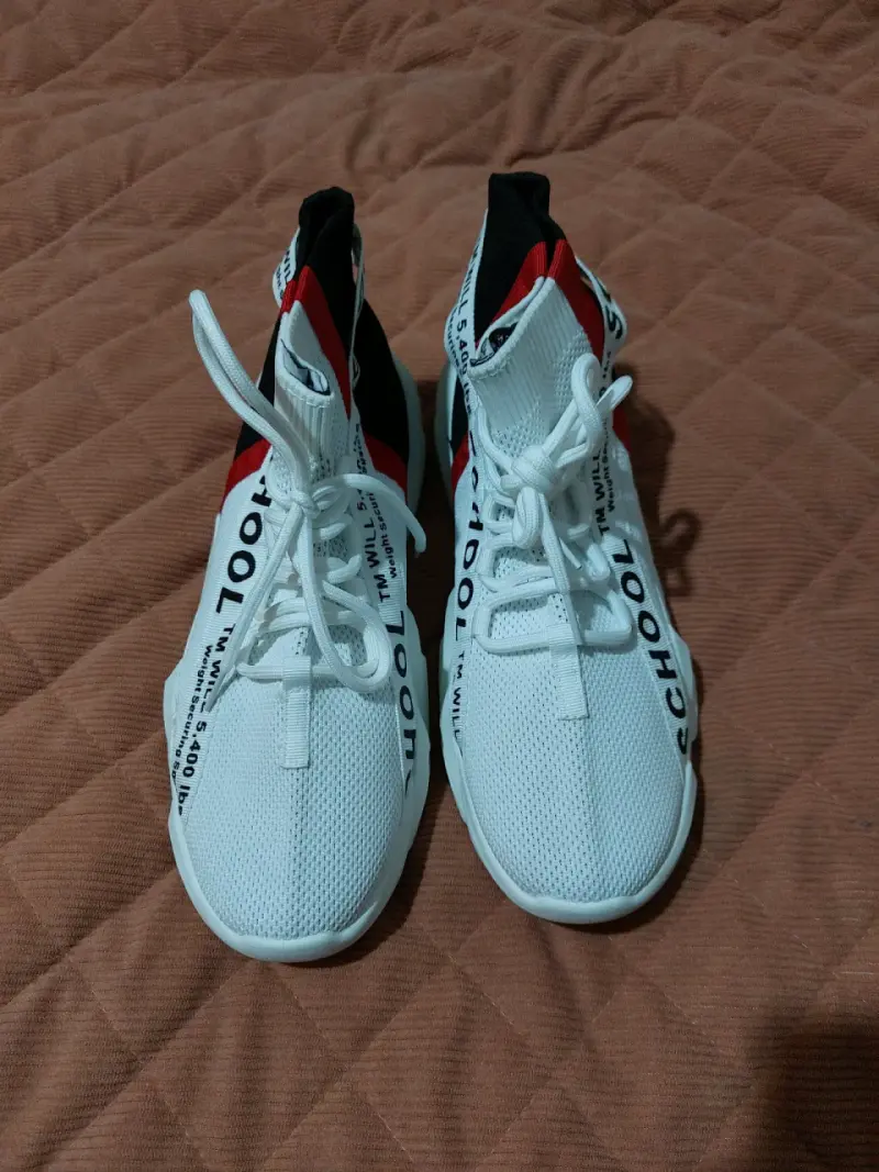 Zapatillas deportivas blancas - 2