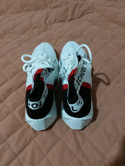 Zapatillas deportivas blancas - miniatura 3