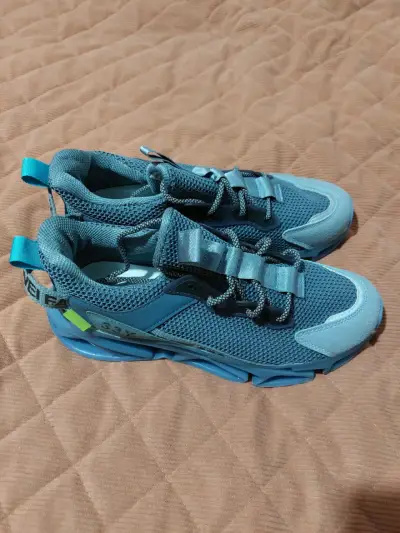Zapatos deportivos azules - miniatura 3
