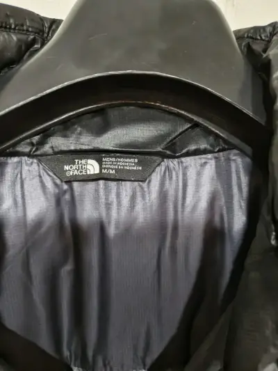Chaqueta acolchada negra North Face - miniatura 2