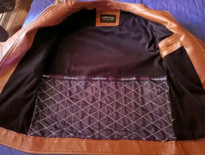 Chaqueta de cuero marrón - miniatura 2