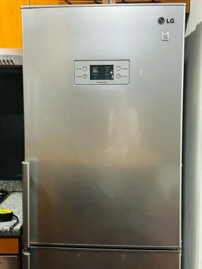 Refrigerador LG acero inoxidable - miniatura 2