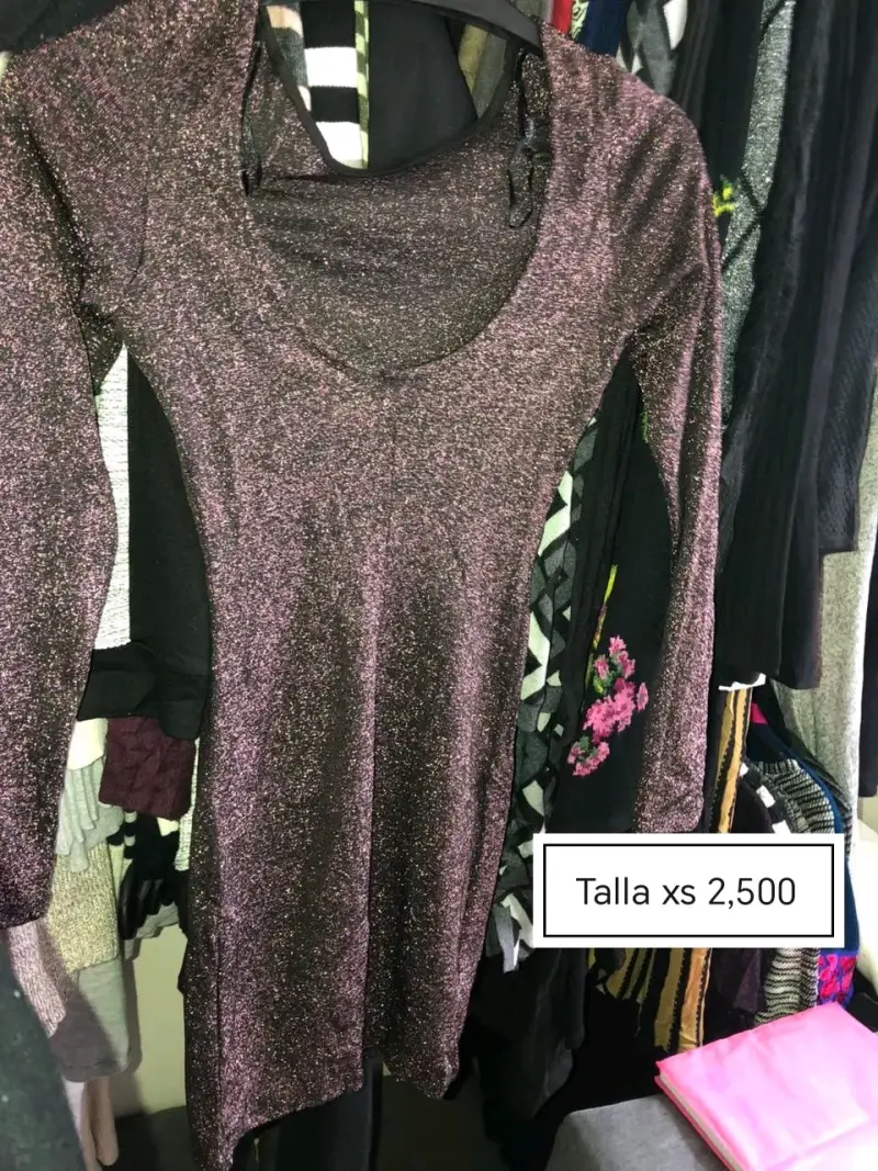 Vestido ajustado con brillo - 1