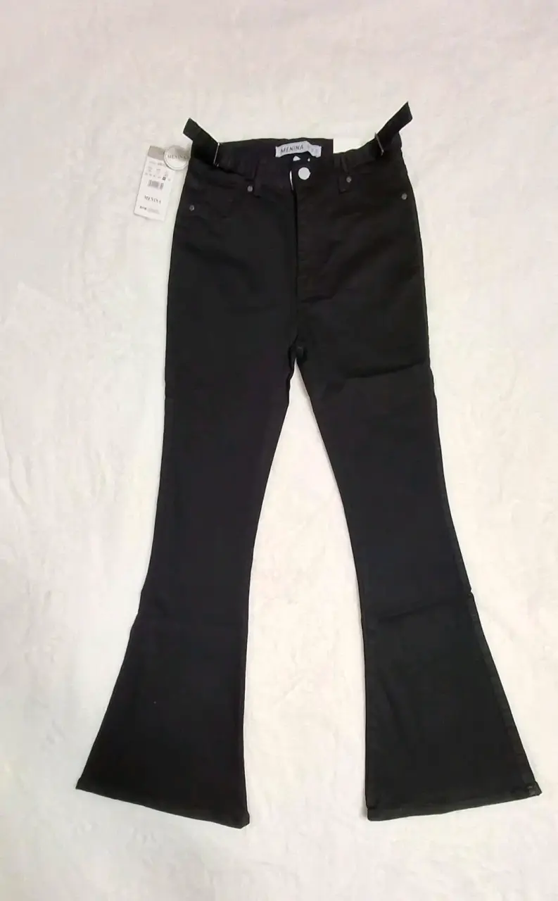 Pantalones acampanados negros - 1