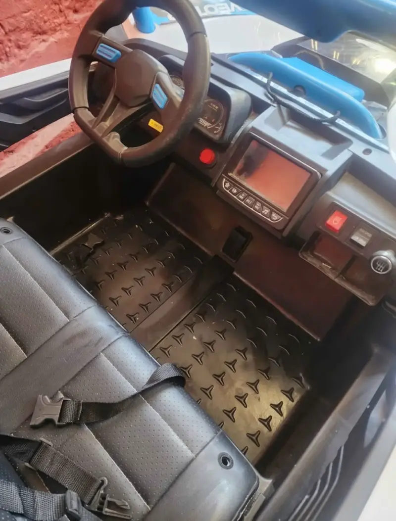 Auto eléctrico infantil Max Sport - 3