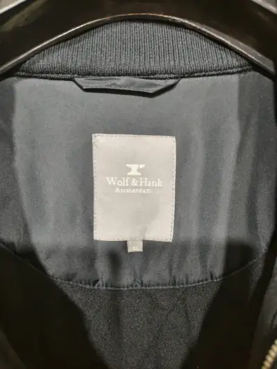 Chaqueta negra acolchada Wolf & Hank - miniatura 2