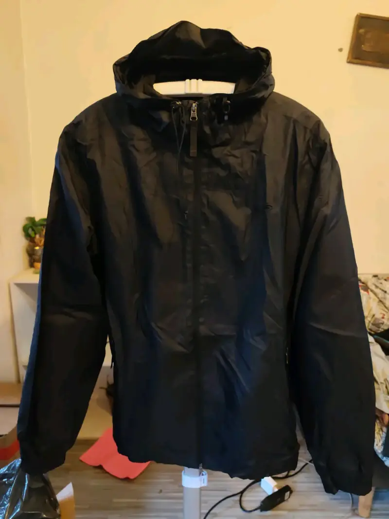 Polerón negro Russell talla XL - 2